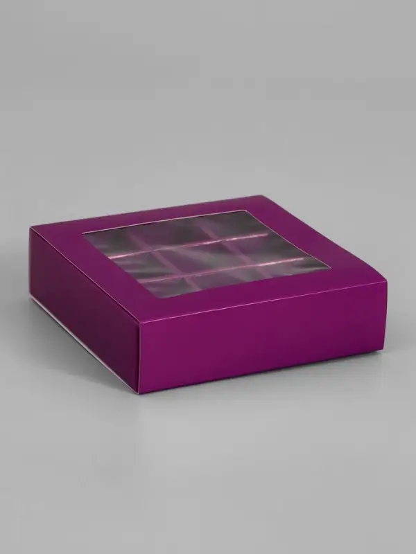 Коробка для 9 конфет, сиреневый, 13.5&times;13.5&times;3.5 см
