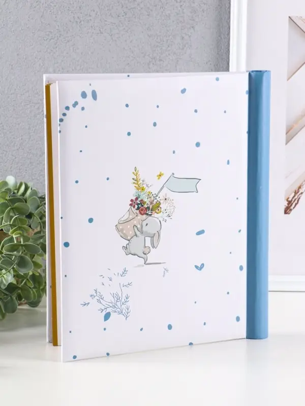 Фотоальбом Фотоальбом "Счастье" 10 "магнитных"листов 23X28см, пер-т внутр.спираль