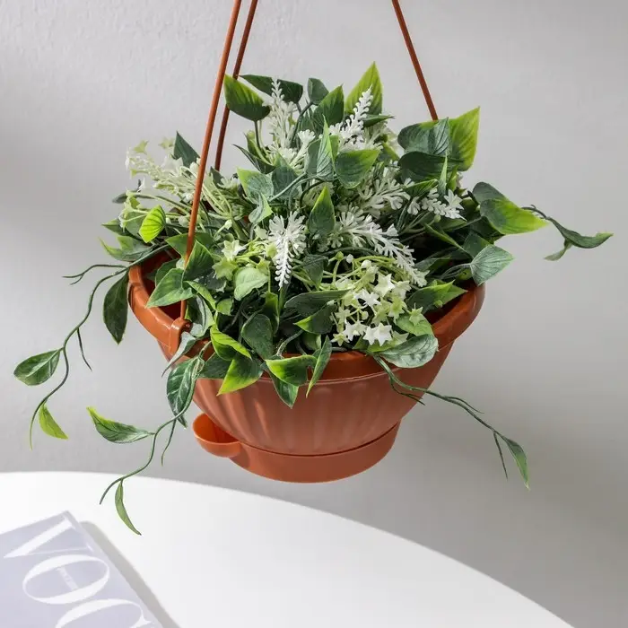 Кашпо уличное с прикорневым поливом «Мирабель», 1,5 л, цвет коричневый