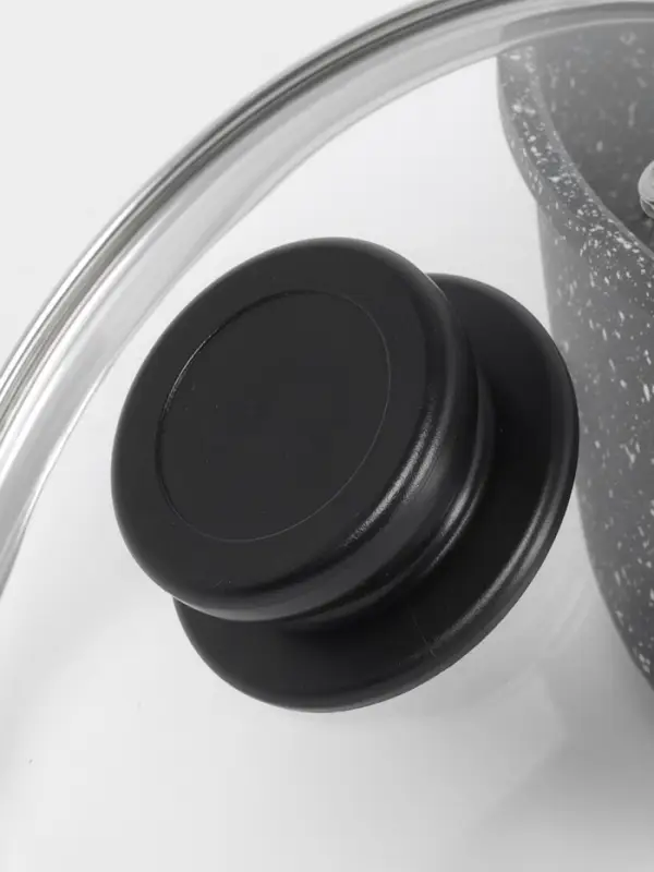 Крышка для сковороды и кастрюли Доляна, d=18 см, нержавеющий обод, пластиковая ручка, стекло, прозрачная