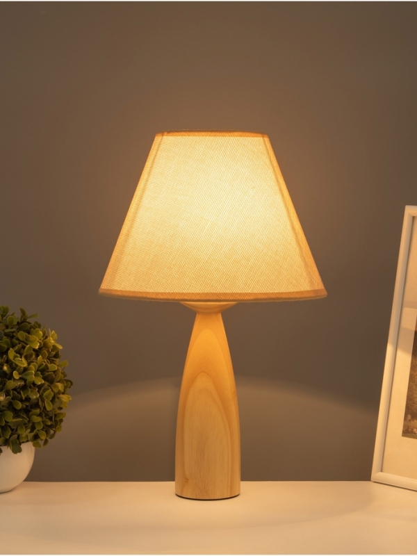 Лампа настольная BayerLux ЭКО Лампа настольная BayerLux ЭКО "Тон" 1х40Вт Е27 коричневый 24х24х41,5см