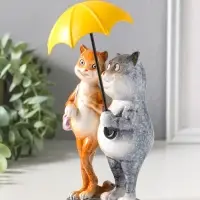 Фигурка полистоун лак &laquo;Котики. Прогулка под зонтом&raquo;, 21.5&times;10&times;11.2 см