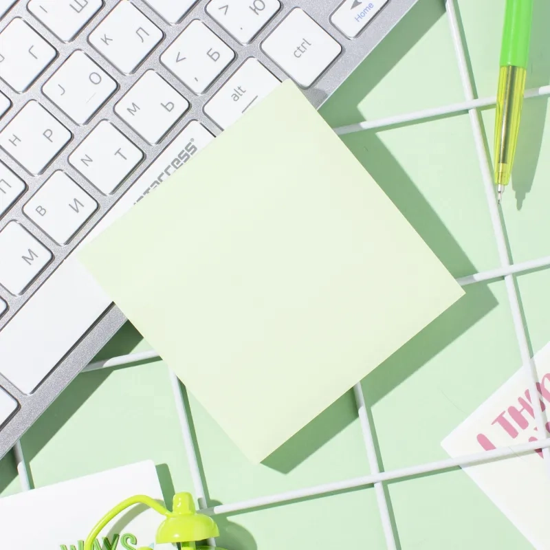 Бумага для заметок с клеевым краем  76x76 мм 100 л паст. зеленый