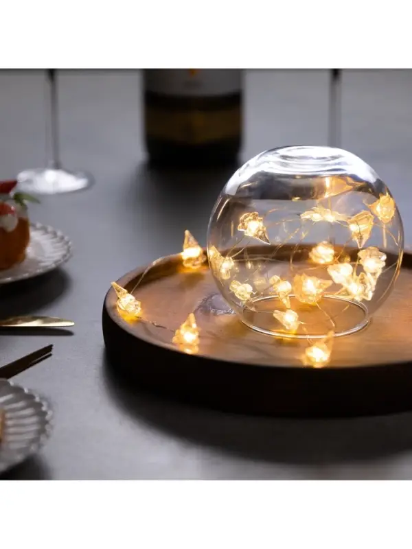 Гирлянда &laquo;Нить&raquo; 2 м, роса с насадками &laquo;Снежная ёлочка&raquo;, IP20, серебристая нить, 20 LED, 2 режима, от батареек АА&times;2, свечение тёплое белое