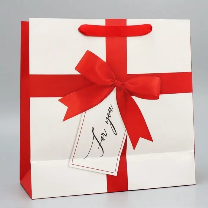 Пакет подарочный ламинированный квадратный For You, 30&times;30&times;12 см