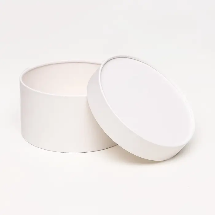 Подарочная коробка круглая &laquo;Алмаз&raquo; белый, завальцованная без окна, 18&times;10 см