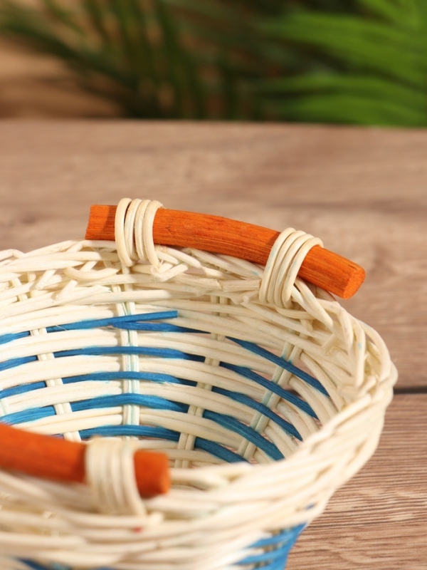 Корзина плетеная 15x15x8 см, ротанг