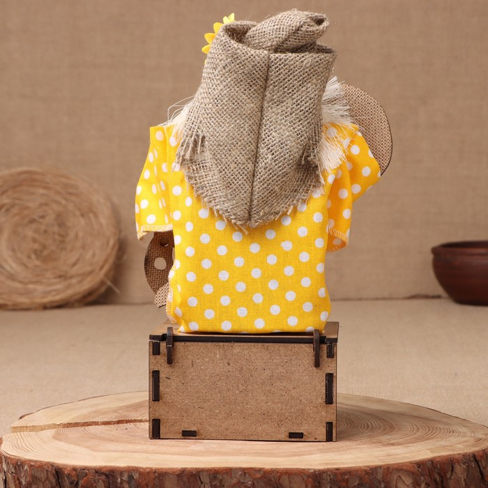 Оберег-домовой Оберег-домовой "Славуся с сундуком", 30х18х18 см, микс