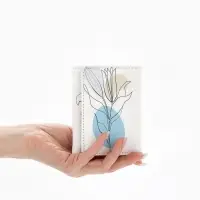 Кошелёк женский на кнопке, 10.5&times;2.5&times;8.5 см, с цветочным принтом, белый