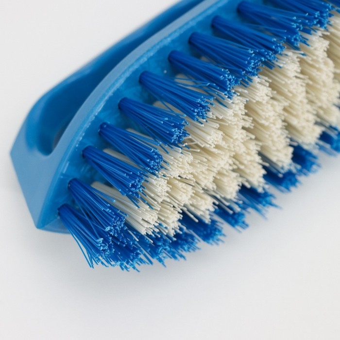 Щётка-утюжок 14×5×6,5 см, МИКС Щётка-утюжок 14×5×6,5 см, МИКС