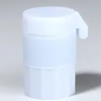 Таблетница с таблеторезкой, d = 4&times;6.5 см, цвет белый
