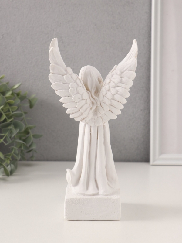 Сувенир полистоун "Белоснежный ангел-девушка в платье"  21х10,5х6,5 см