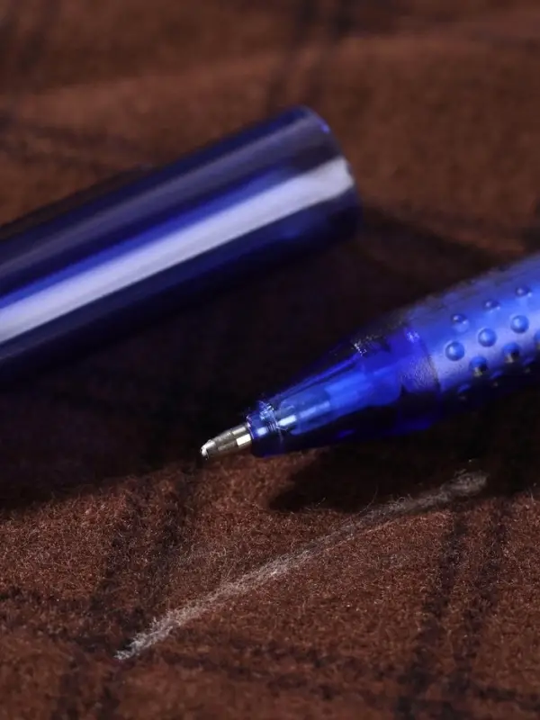 Ручка для джинсовой ткани термоисчезающая, белая