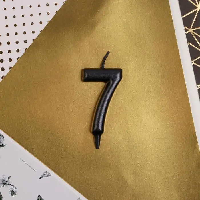 Свеча для торта, цифра &laquo;7&raquo;, чёрная, 3 х 6 см