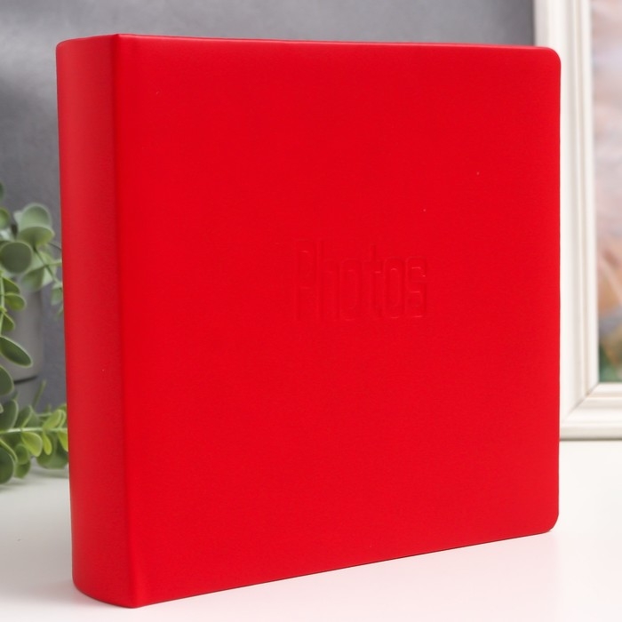 Фотоальбом на 200 фото 10х15 см Фотоальбом на 200 фото 10х15 см "Красный делюкс" бум.карм.с мемо, книжн. пер-т