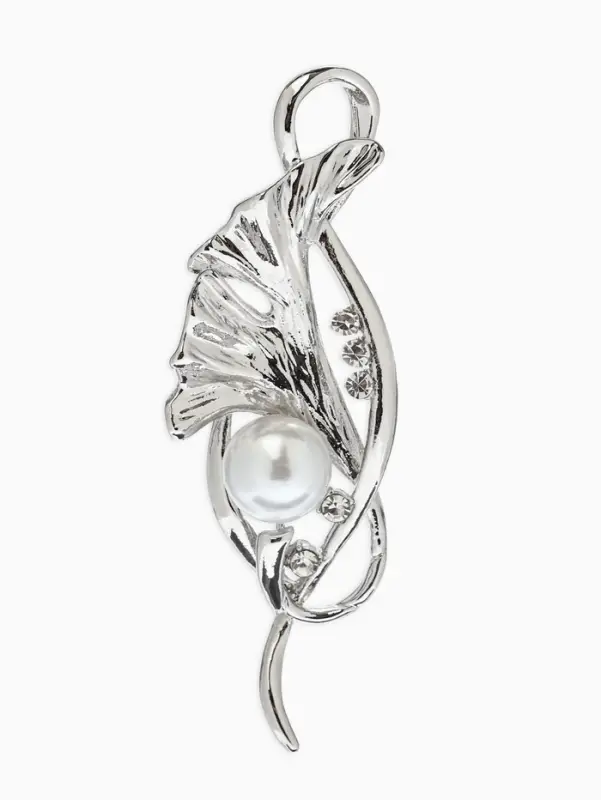 Брошь &laquo;Цветок&raquo; калла, жемчуг,  цвет белый в серебре