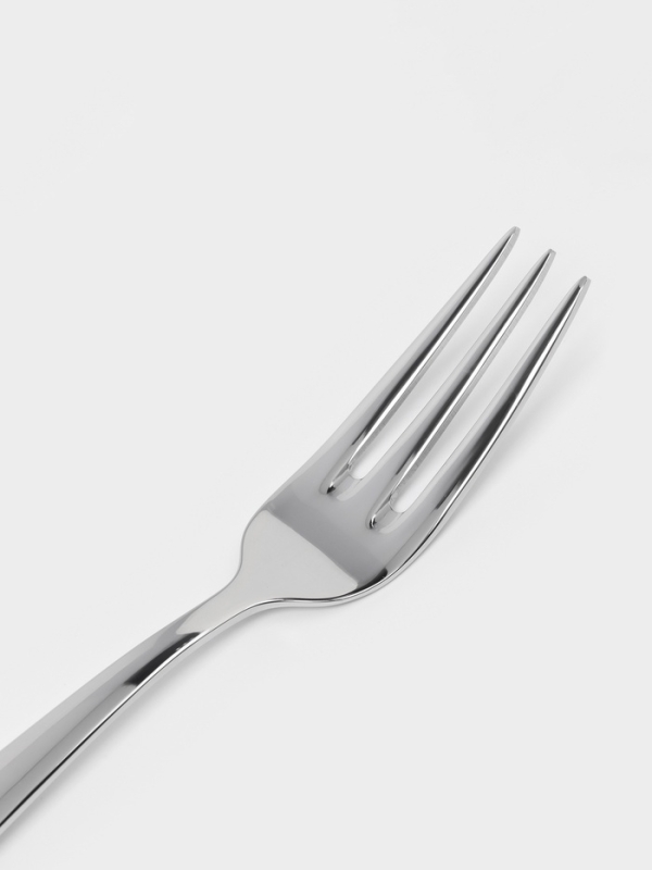 Нож для стейка Hanna Knövell, 22.3 см, толщиа 6 мм, сталь Aisi 420, серебристый Нож для стейка Hanna Knövell, 22.3 см, толщиа 6 мм, сталь Aisi 420, серебристый