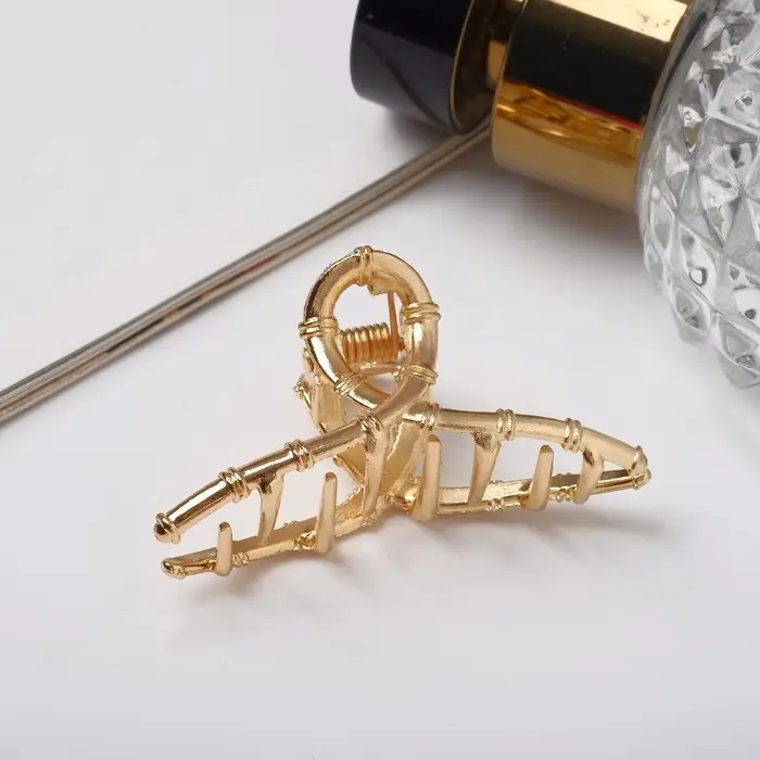 Крабик для волос &laquo;Валери&raquo;, бамбуковая петелька, 5 см, золотистый