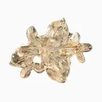 Брошь &laquo;Сакура&raquo; цветок, цвет зелено-розовый в золоте