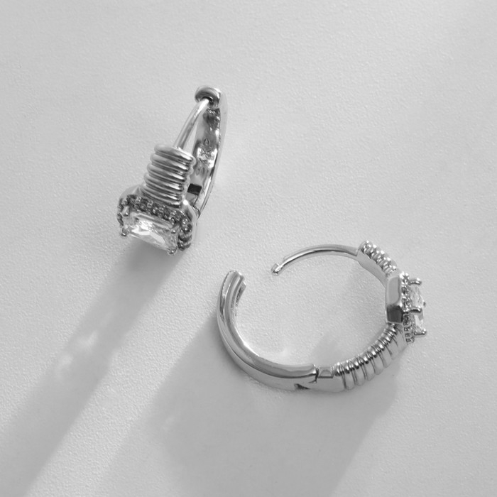 Серьги-кольца XUPING яркость, цвет белый в серебре, d=1,2 см Серьги-кольца XUPING яркость, цвет белый в серебре, d=1,2 см