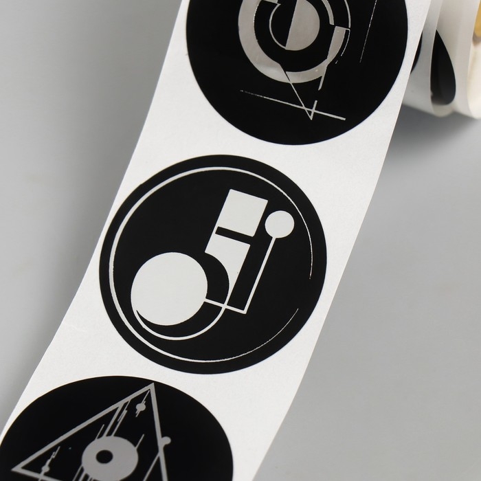 Наклейка бумага Наклейка бумага "Геометрия абстракция" тиснение серебро d=3,8 см 252 шт в рулоне