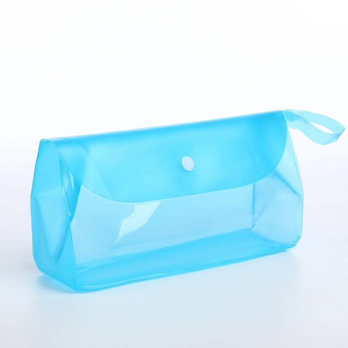 Косметичка на кнопке, цвет голубой Косметичка на кнопке, цвет голубой