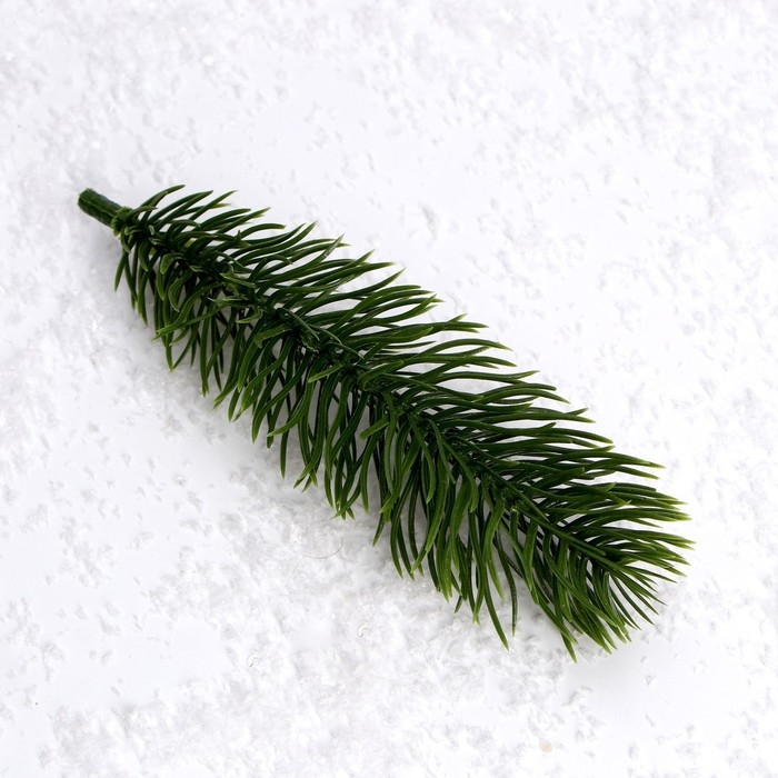 Декор «Веточка ели», набор 10 шт., размер 1 шт. — 15 × 4 × 4 см