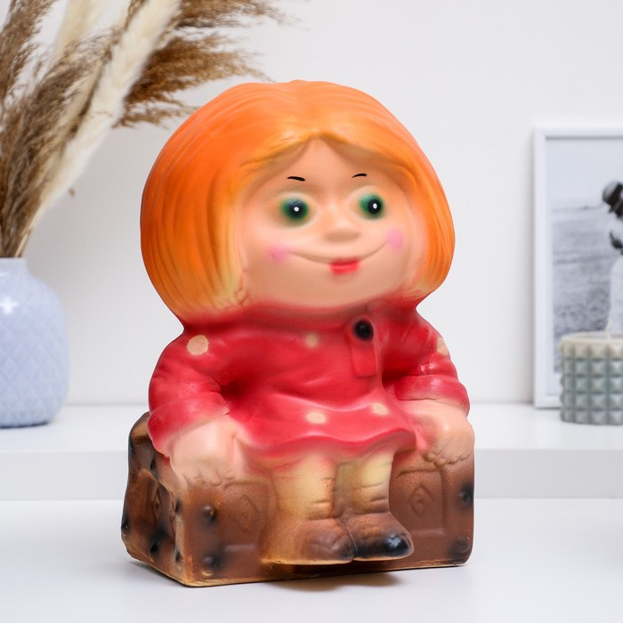 Копилка Копилка "Домовой на сундуке" 18х20х29см