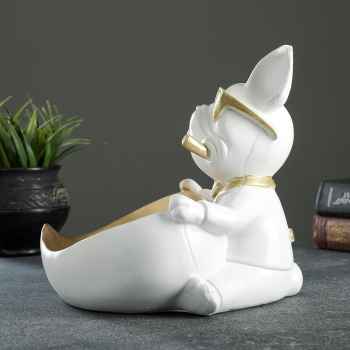 Подставка конфетница Подставка конфетница "Бульдог сидит" белая, 20х18х21см