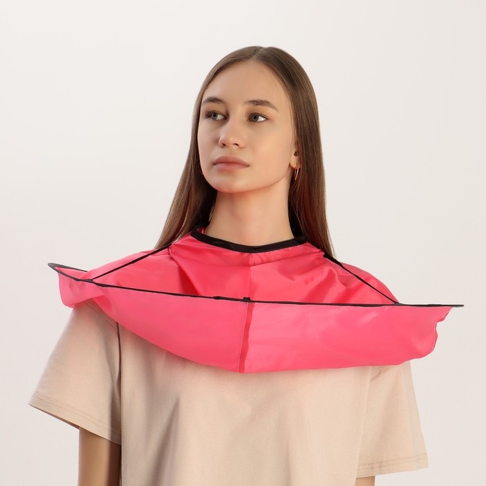 Пелерина парикмахерская, детская, d = 62(±1) см, цвет МИКС Пелерина парикмахерская, детская, d = 62(±1) см, цвет МИКС