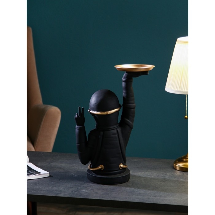 Подставка для мелочей «Космонавт», полистоун, 47 см, цвет чёрно-золотой Подставка для мелочей «Космонавт», полистоун, 47 см, цвет чёрно-золотой