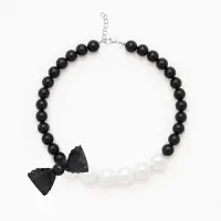 Бусы &laquo;Бантик&raquo;, крупный жемчуг, шар №12-18, черно-белые, 41 см