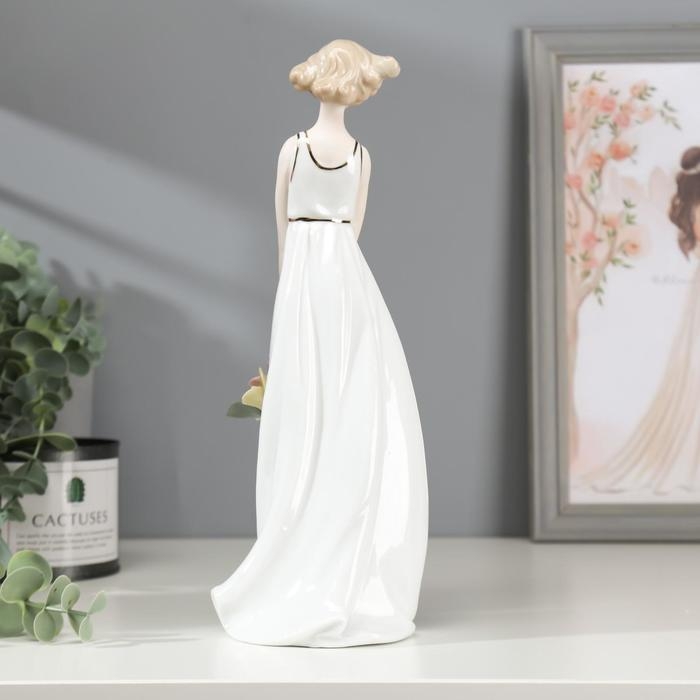 Сувенир керамика  Сувенир керамика "Девушка с корзиной цветов" 27х10х9 см