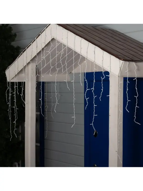 Гирлянда &laquo;Бахрома&raquo; 3&times;0.9 м, IP44, УМС, белая нить, 232 LED, свечение тёплое белое, 220 В