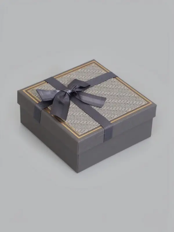 Набор подарочных коробок 3 в 1, 19&times;19&times;9.5 см, 17&times;17&times;8 см, 15&times;15&times;6.5 см
