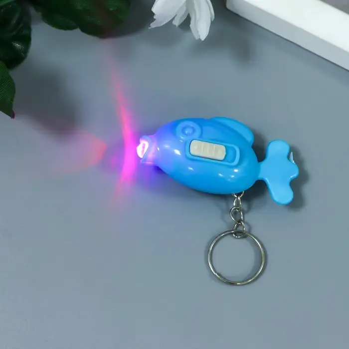 Фонарик свет на кольце  Фонарик свет на кольце "Рыбка"светит  МИКС 5х1,7х3 см