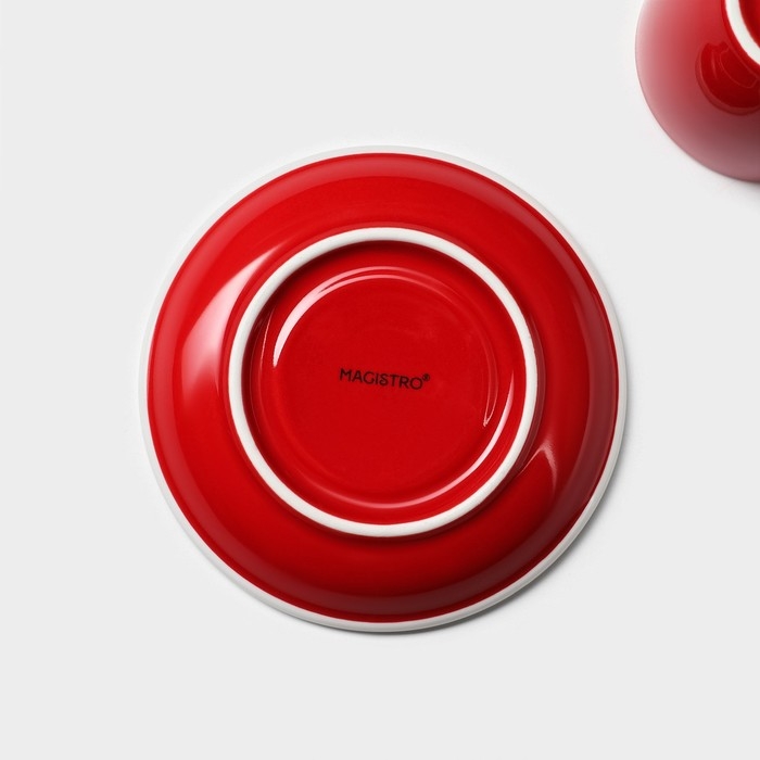 Кофейная пара фарфоровая Magistro Coffee time, 2 предмета: чашка 80 мл, блюдце d=11,5 см, цвет красный Кофейная пара фарфоровая Magistro Coffee time, 2 предмета: чашка 80 мл, блюдце d=11,5 см, цвет красный