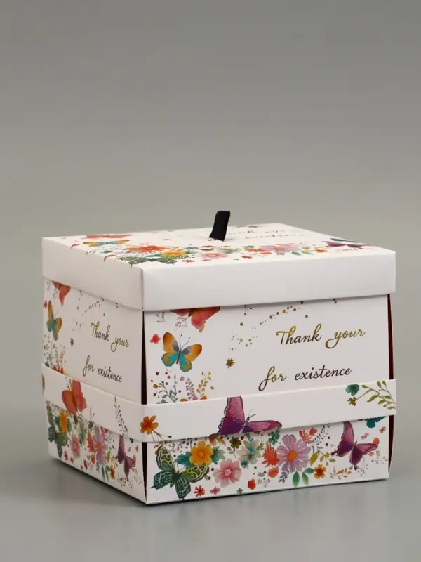 Коробка подарочная "Бабочки, Спасибо" 14,5 х 14,5 х 12,7 см