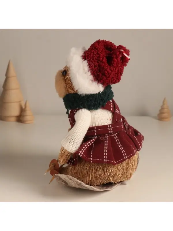 Фигурка новогодняя &laquo;Мишка в зимнем сарафане на лыжах&raquo;, 20&times;19&times;11.5 см