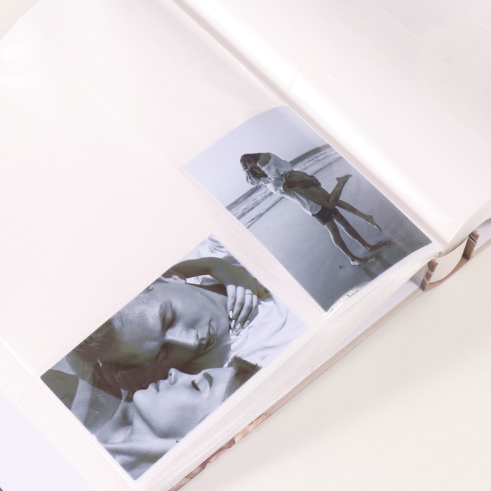 Фотоальбом на 800 фото 10х15 см Фотоальбом на 800 фото 10х15 см "Розы и бабочки" в коробке золотая обводка 5,5х30,5х33,5 см 107494