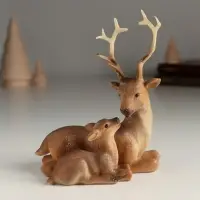 Фигурка полистоун «Олень с оленёнком», 10.5×6×12.5 см