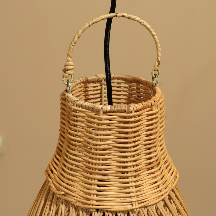 Светильник потолочный из ротанга Светильник потолочный из ротанга "Сухарто" 1х120Вт, Е27, 25х25х60 см