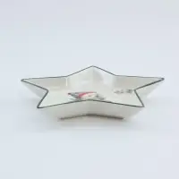 Блюдо сервировочное новогоднее Доляна &laquo;Белый мишка&raquo;, 24.5&times;23.5&times;3.5 см, доломит, белая, зелёная
