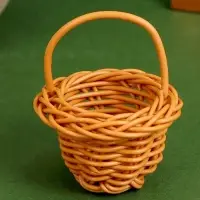 Кукольная миниатюра &laquo;Корзинка&raquo;, цвета МИКС
