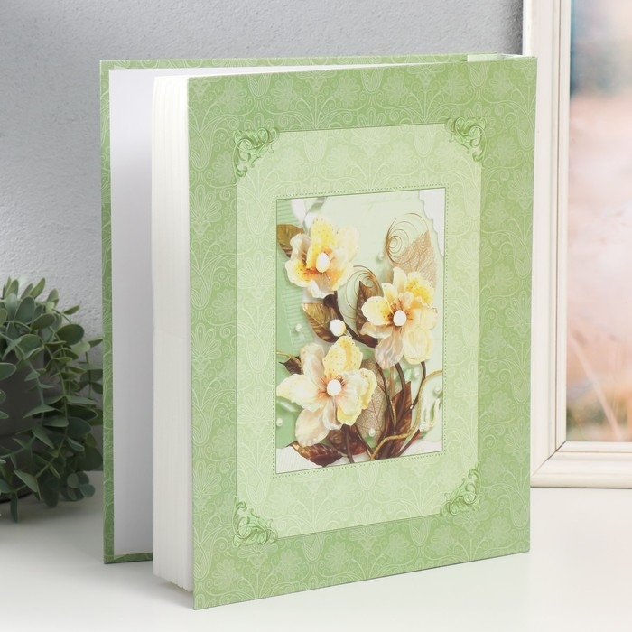 Фотоальбом на 400 фото 10х15 см Фотоальбом на 400 фото 10х15 см "Букет и растительные узоры" в коробке МИКС 5,7х27,3х33 см