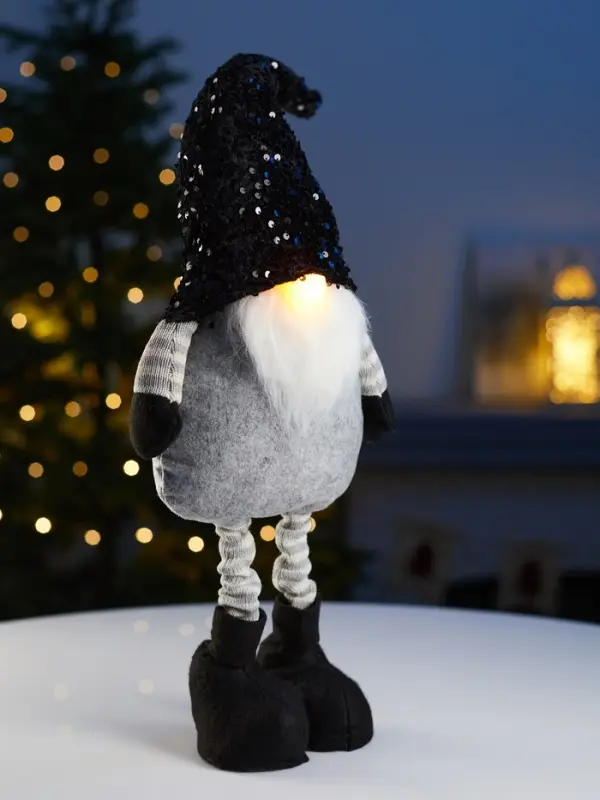 Фигура текстиль «Гном в черном» 50-70 см, телеск-е ножки, 1LED, LR1130х3 (в компл.),Т/БЕЛЫЙ