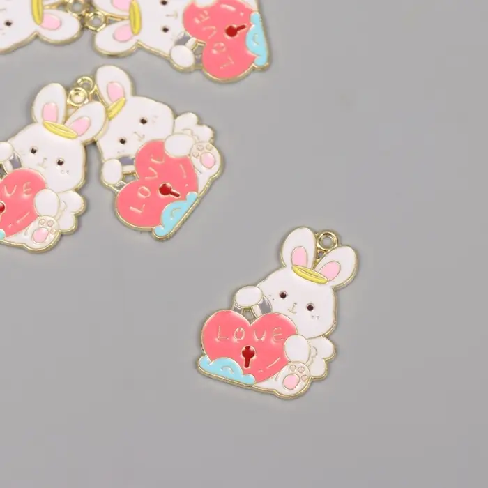 Декор для творчества металл, эмаль Декор для творчества металл, эмаль "Зайчик с сердцем-замком" 2,8х2,2 см