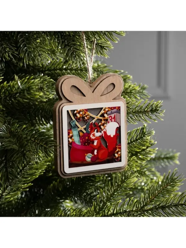 Подвеска световая &laquo;Белочка с подарками&raquo;, 11&times;9 см, от батареек LR41&times;3, свечение тёплое белое