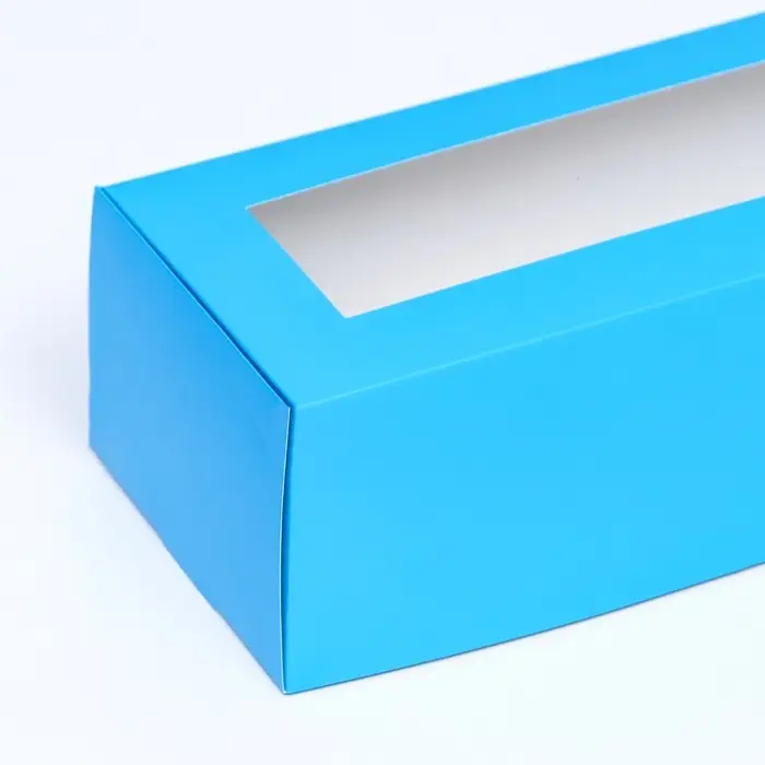 Коробка складная с окном под рулет, голубая, 26×10×8 см Коробка складная с окном под рулет, голубая, 26×10×8 см