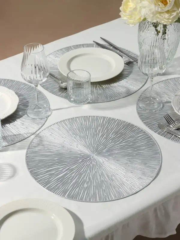 Салфетки сервировочные на стол Доляна &laquo;Сияние&raquo;, d=38 см, 4 шт., серебряные